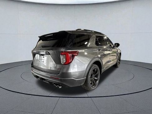 Used 2020 Ford Explorer ST w/ ST Street Pack image 2