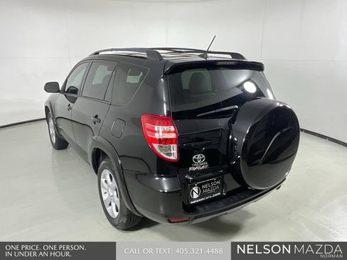 Used 2012 Toyota RAV4 Limited w/ Navigation Value Pkg FWD image 8
