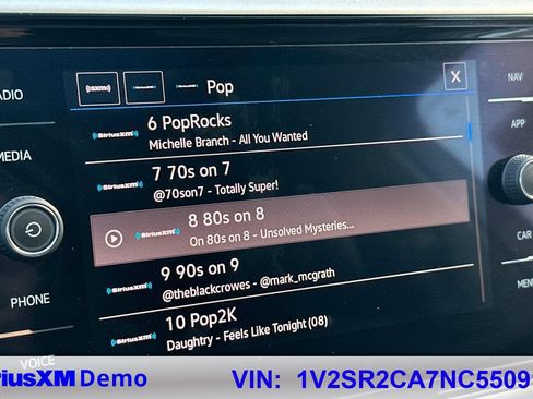 Used 2022 Volkswagen Atlas SEL R-Line image 29