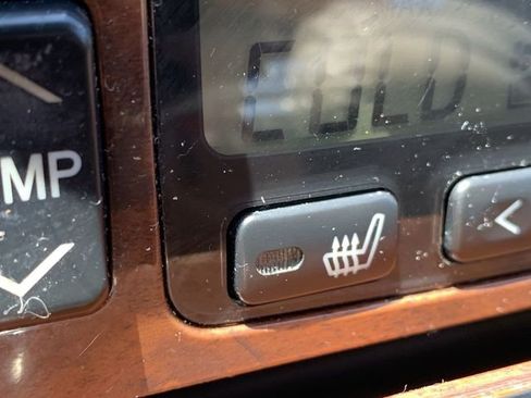 Used 2003 Toyota Avalon XL FWD image 24