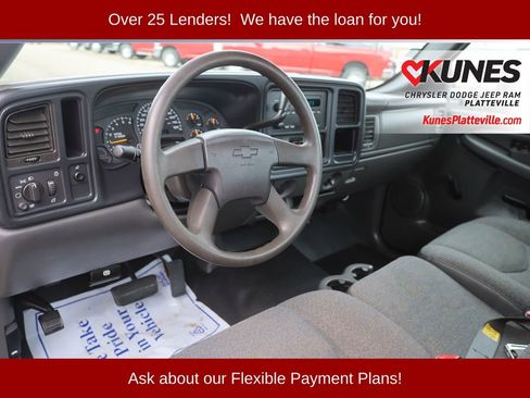 Used 2005 Chevrolet Silverado 1500 W/T image 23