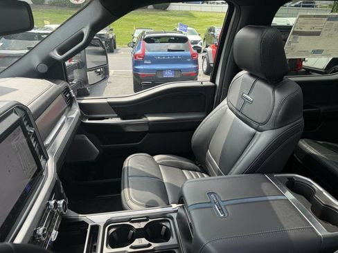New 2026 Ford F250 Platinum AWD/4WD image 17