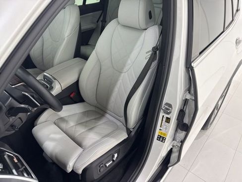 Certified 2023 BMW X5 xDrive40i w/ Premium Package image 13