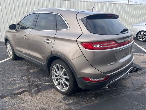 Used 2019 Lincoln MKC Select w/ Select Plus Package FWD image 4