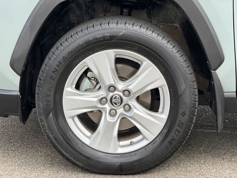 Used 2019 Toyota RAV4 XLE w/ Convenience Package AWD/4WD image 31