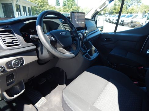 Used 2023 Ford Transit 350 XLT RWD image 2