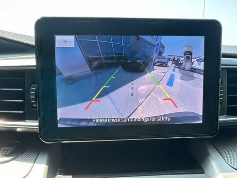 Used 2023 Ford Explorer XLT w/ Equipment Group 202A AWD/4WD image 13