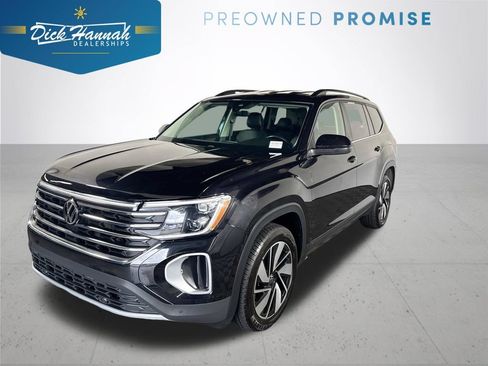 Used 2024 Volkswagen Atlas SE AWD/4WD image 1
