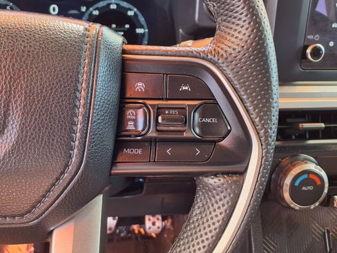 Certified 2025 Toyota Tacoma TRD Sport AWD/4WD image 20