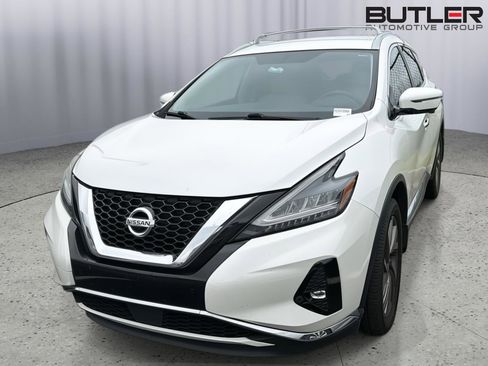 Used 2019 Nissan Murano SL w/ Cargo Package FWD image 3
