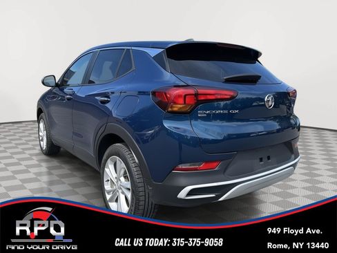 Used 2021 Buick Encore GX Preferred w/ Cold Weather Comfort Package AWD/4WD image 3