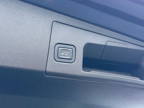 Used 2019 Cadillac XT5 Premium Luxury image 31