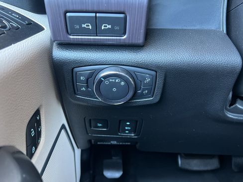 Used 2021 Ford F350 Limited image 37