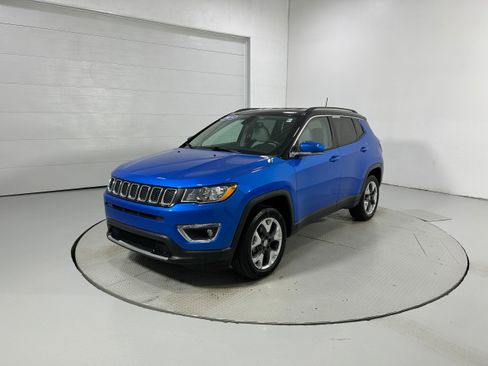 Used 2019 Jeep Compass Limited AWD/4WD image 23