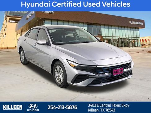 Used 2026 Hyundai Elantra SE FWD image 1