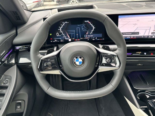 Used 2024 BMW 530i xDrive w/ Premium Package AWD/4WD image 21