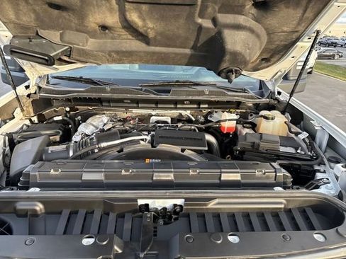 Used 2024 Chevrolet Silverado 3500 LTZ w/ LTZ Premium Package image 26