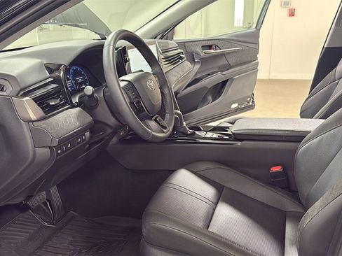 Certified 2025 Toyota Camry XLE image 12