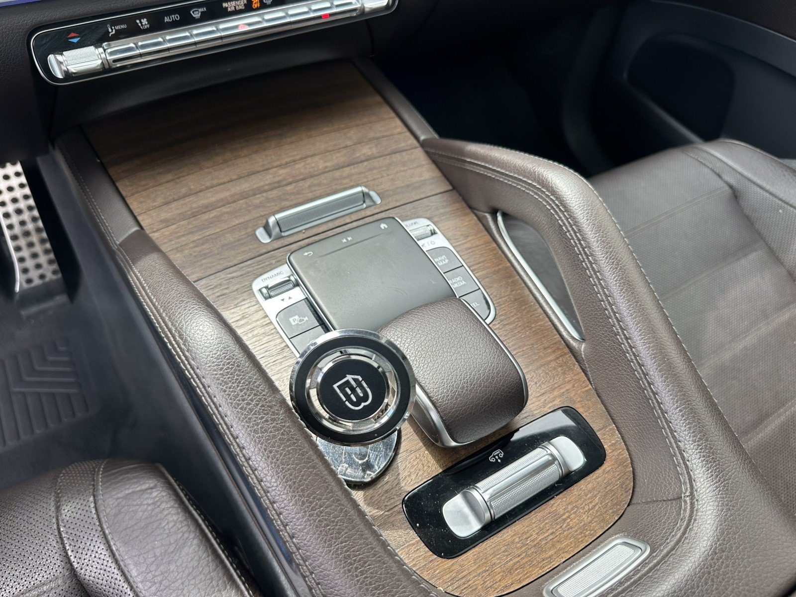 Used 2020 Mercedes-Benz GLS 580 4MATIC image 25