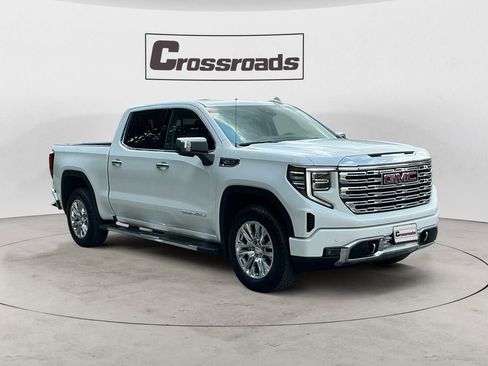 Used 2024 GMC Sierra 1500 Denali w/ Technology Package image 7