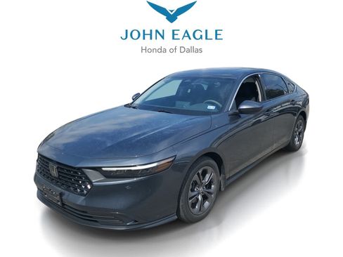 Used 2023 Honda Accord EX image 1