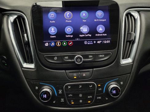 Used 2024 Chevrolet Malibu LT image 25