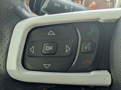 Used 2025 Jeep Gladiator Mojave image 22