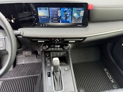 New 2026 Nissan Kicks SV image 21