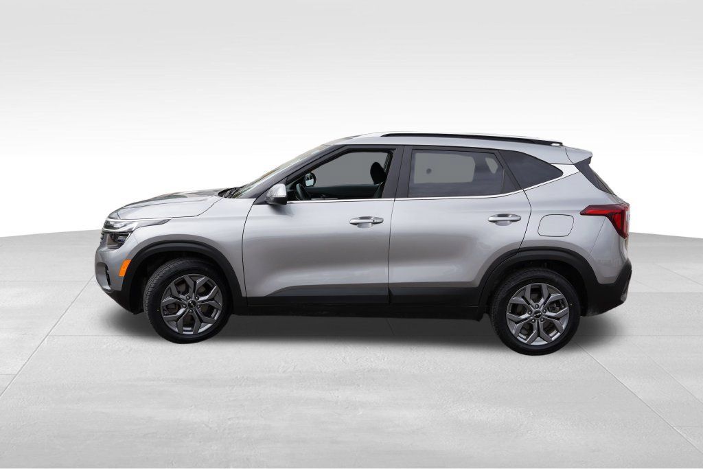 Certified 2024 Kia Seltos S AWD/4WD image 9