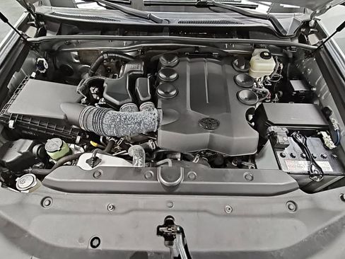 Used 2023 Toyota 4Runner TRD Off-Road Premium image 42