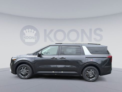 New 2026 Kia Carnival EX FWD image 2