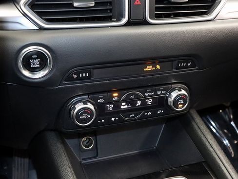 Used 2017 MAZDA CX-5 Touring image 20