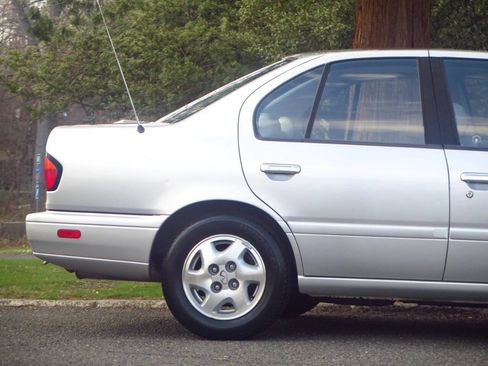 Used 1996 INFINITI G20 image 23