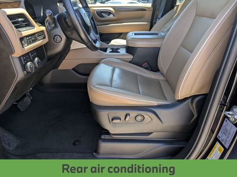 Used 2024 Chevrolet Suburban Premier AWD/4WD image 14