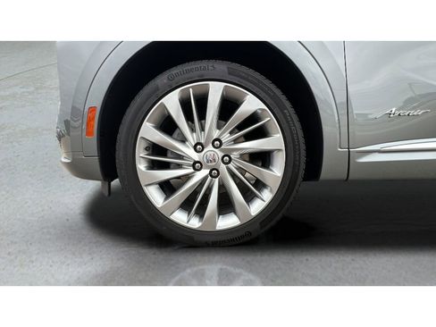 Certified 2025 Buick Envision Avenir AWD/4WD image 34