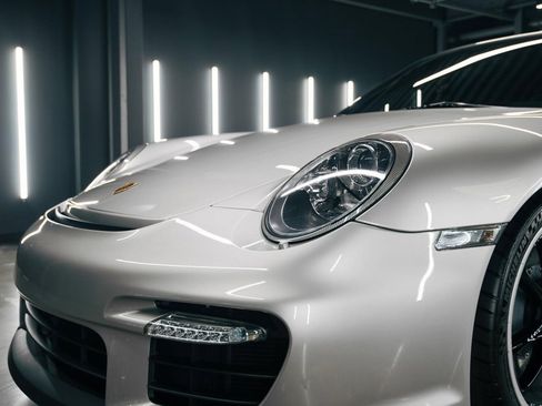 Used 2008 Porsche 911 GT2 RWD image 21