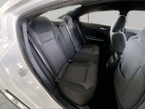 Used 2022 Dodge Charger SXT image 17