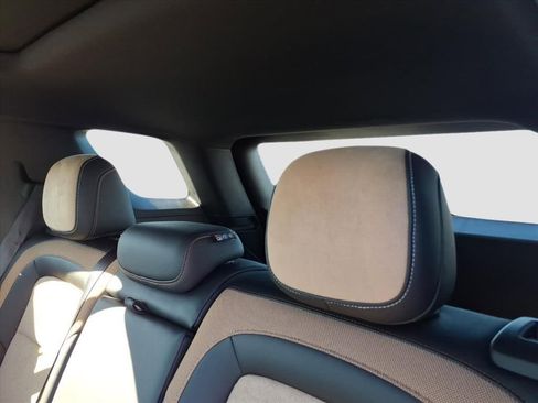 Used 2026 Chevrolet Equinox ACTIV w/ Convenience Package III image 16