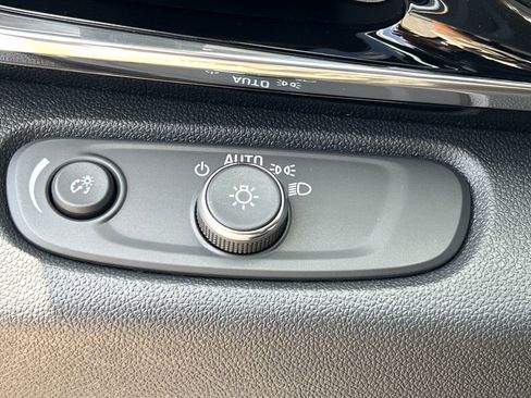 New 2025 Buick Envista Avenir image 30