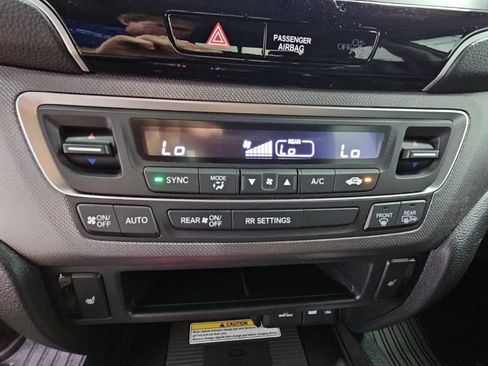 Used 2023 Honda Ridgeline RTL-E image 19