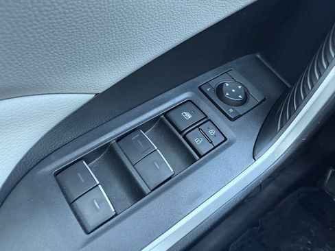 Used 2024 Toyota RAV4 XLE image 21