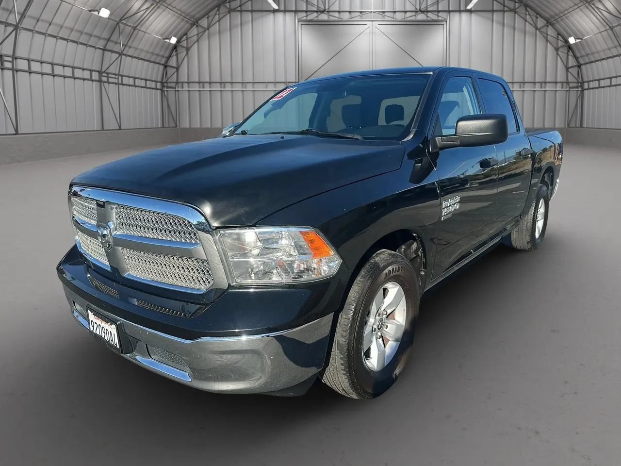 Used 2022 RAM 1500 Classic SLT RWD image 4