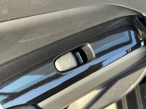 New 2025 Nissan Altima 2.5 SL image 30