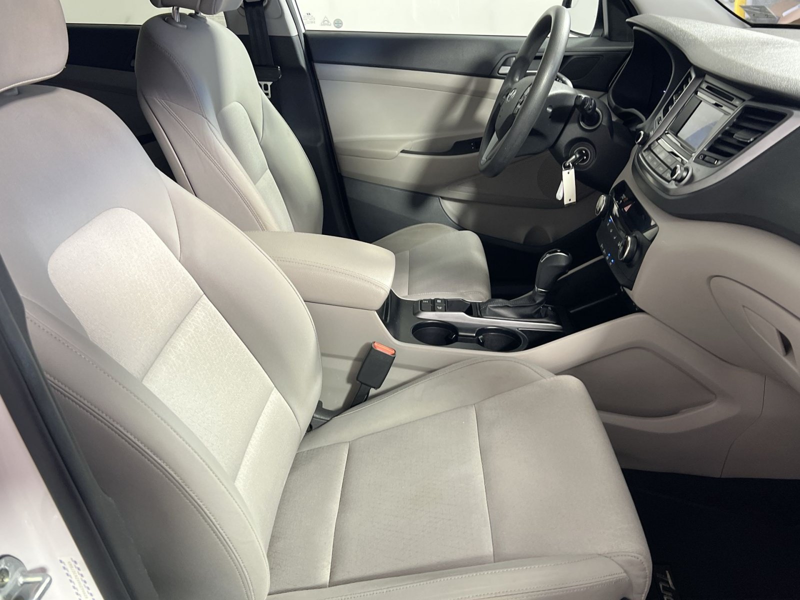 Used 2017 Hyundai Tucson Eco AWD/4WD image 28