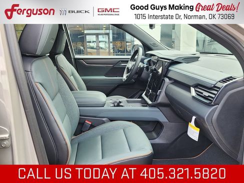 New 2026 GMC Acadia AT4 w/ Super Cruise Package AWD/4WD image 42