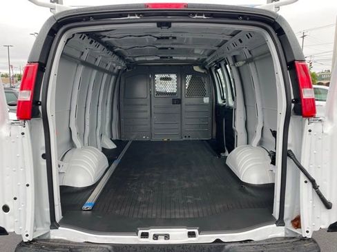 New 2025 Chevrolet Express 2500 w/ Driver Convenience Package image 9