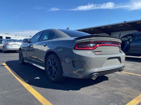 Used 2023 Dodge Charger R/T w/ Blacktop Package image 13