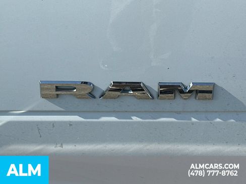 Used 2024 RAM 3500 Big Horn AWD/4WD image 12