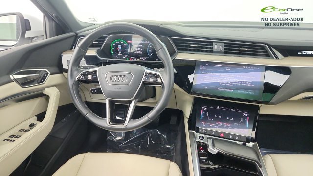 Used 2024 Audi Q8 e-tron Premium AWD/4WD image 52