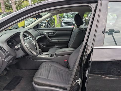 Used 2018 Nissan Altima 2.5 S w/ S Convenience Package FWD image 13